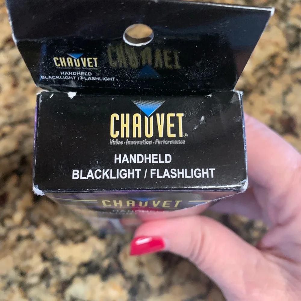 Chauvet Handheld Blacklight Flashlight - Picture 2 of 8